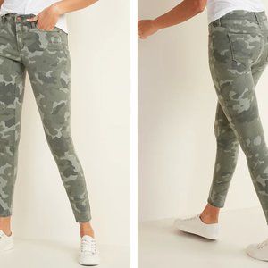 Old Navy Rockstar Camo Pants | Size 4